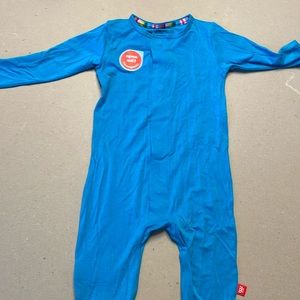 NWT Magnetic Me Pajama 6-9 month